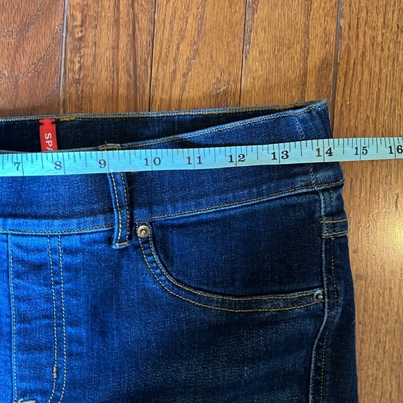 Spanx Flare Stretch Pull On Denim Jean Midnight Shade Small/Petite - Picture 9 of 12